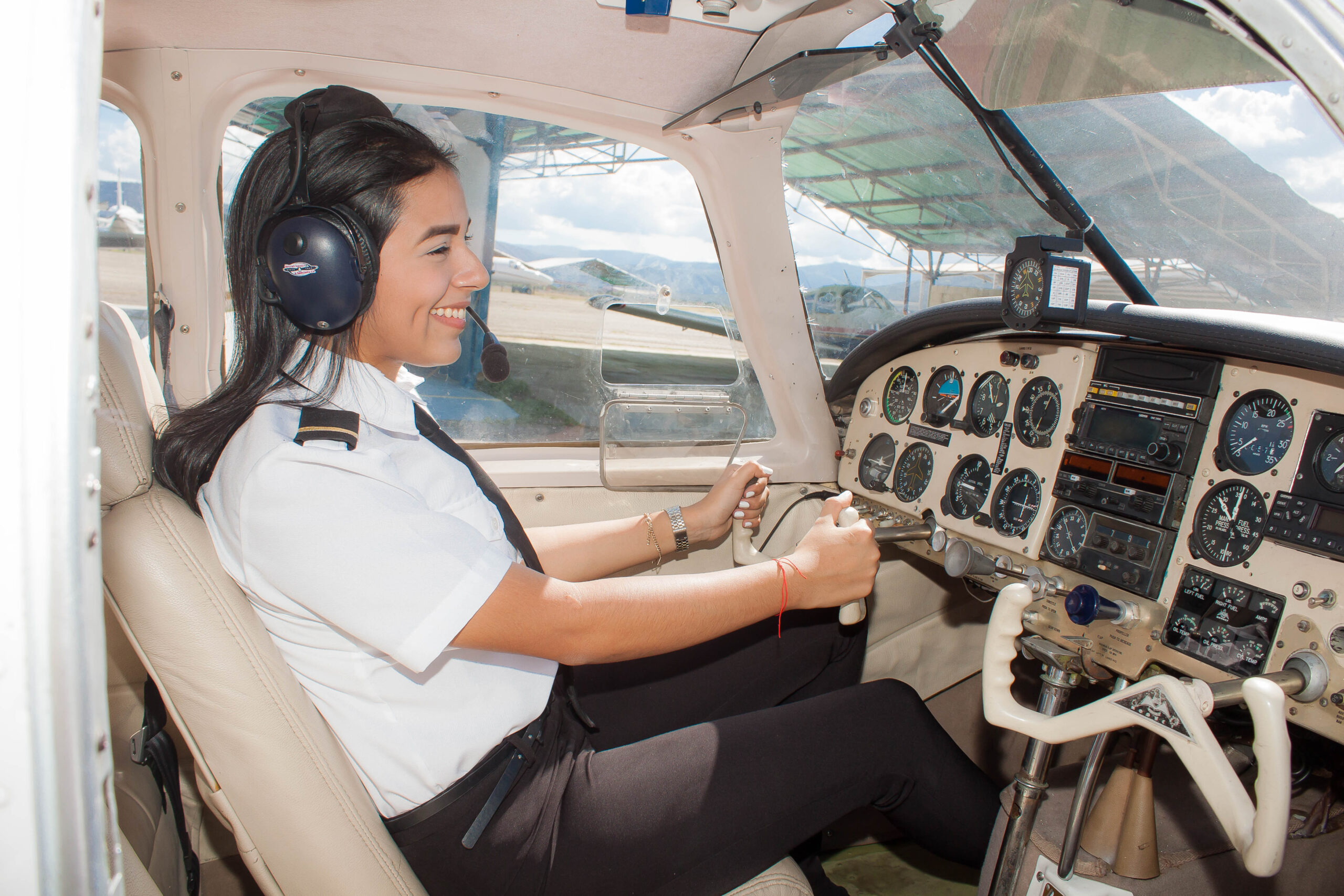 Hora de vuelo de instrucción - Mooney M20 - Imagen 6