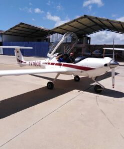 Alternative view of Hora de vuelo de instrucción - Diamond DA20